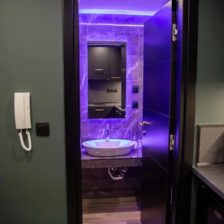 Skyline Apartment